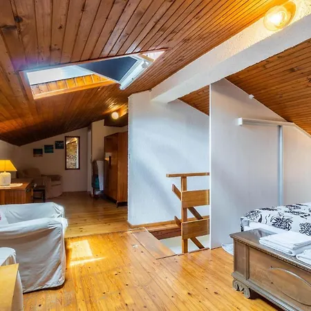 Vikendica Two-bedroom Holiday In *