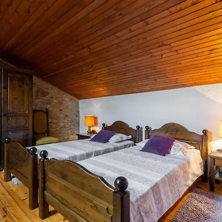 Two-bedroom Holiday In * Sisan